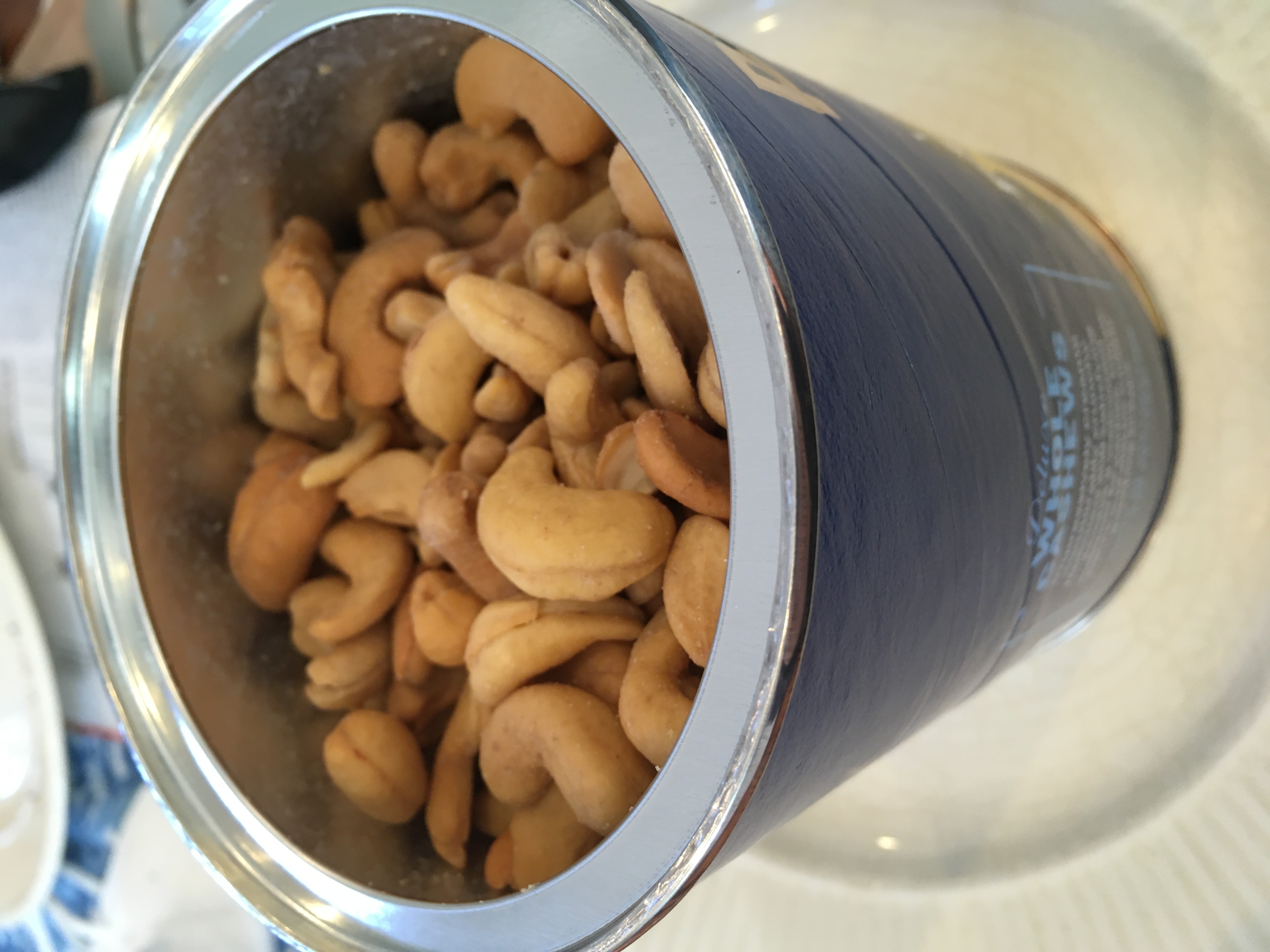 PLANTERS Deluxe Lightly Salted Whole Cashews